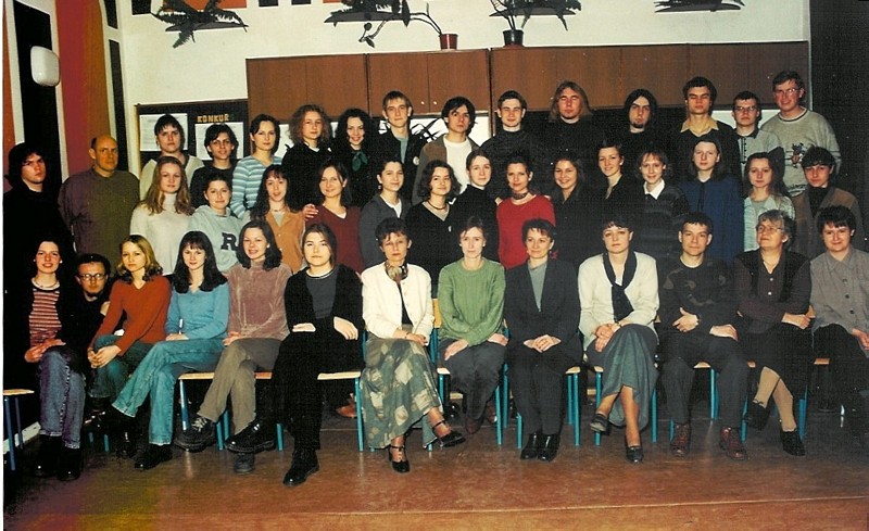 2000_4b 2000_4b