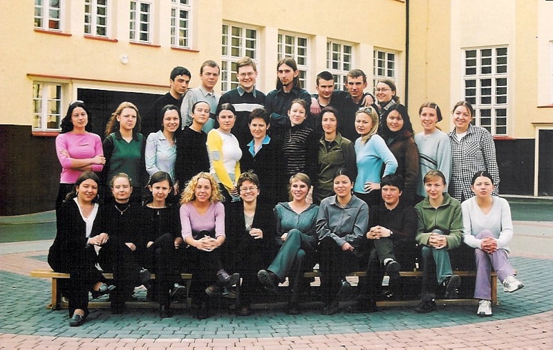 2002_4c