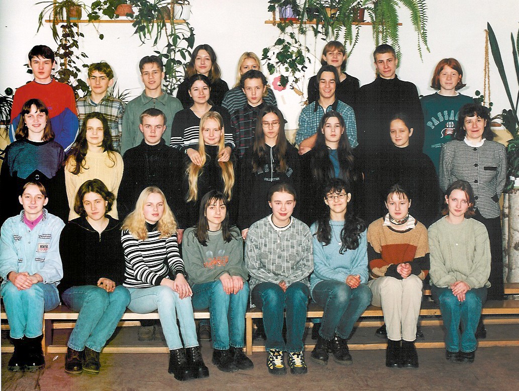 2002_4e 2002_4e