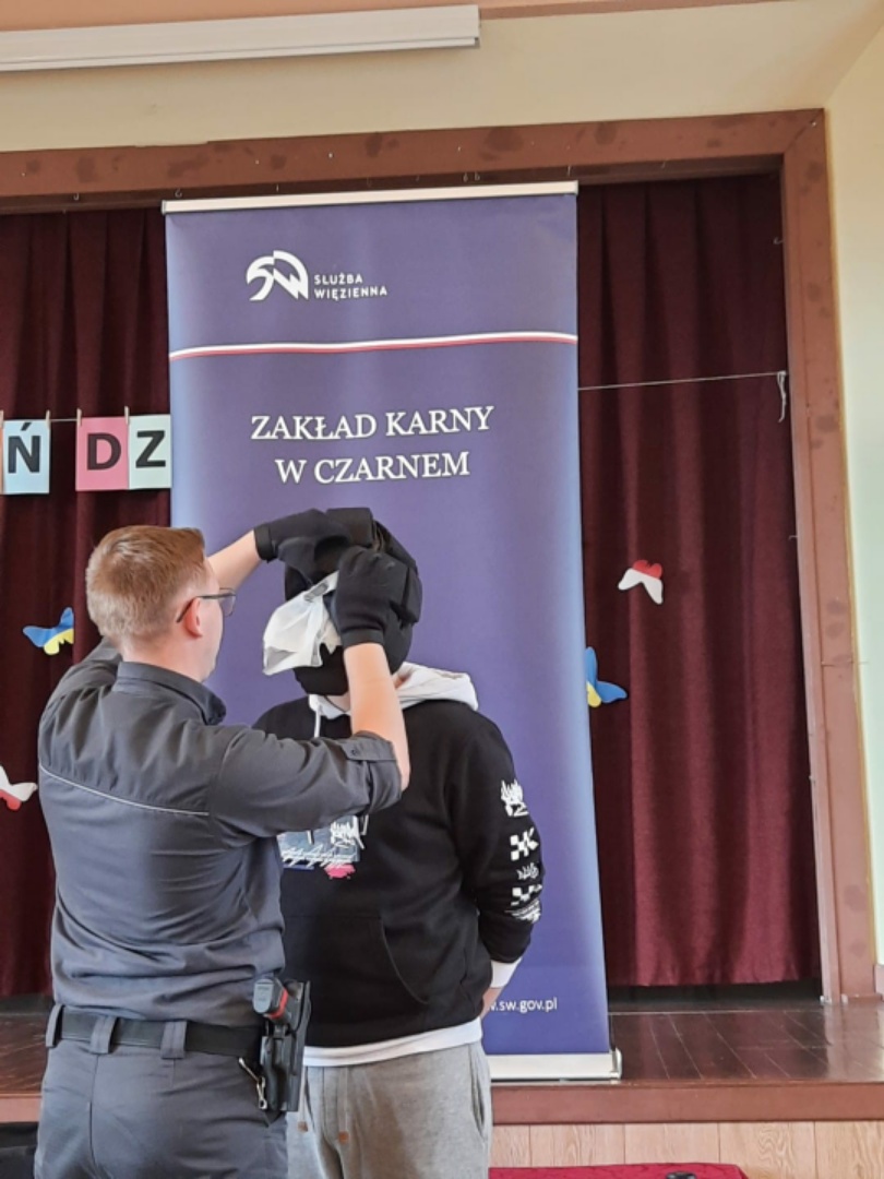2022 ZK Czarne 1
