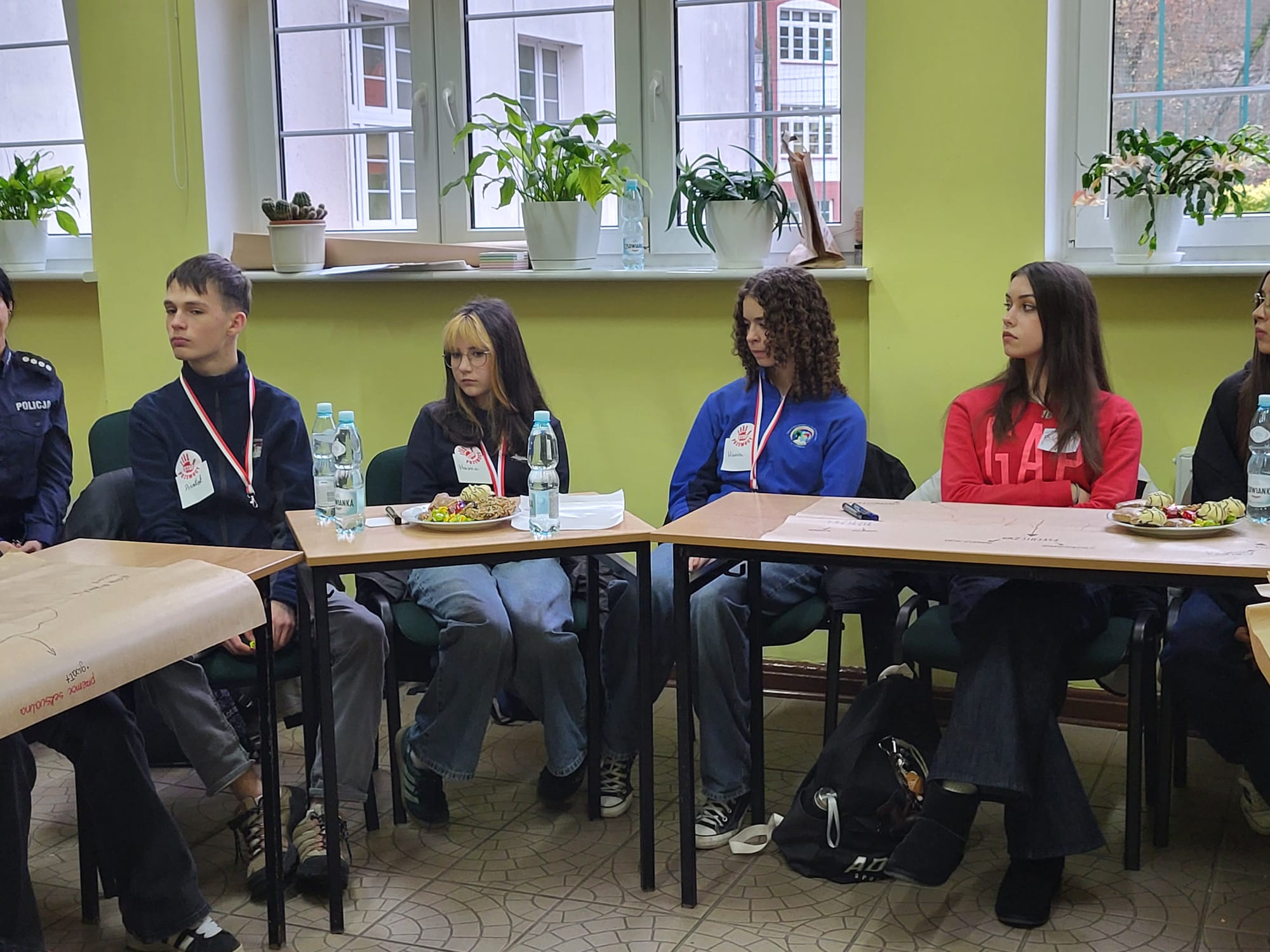 manifest przeciwko przemocy wobec dzieci