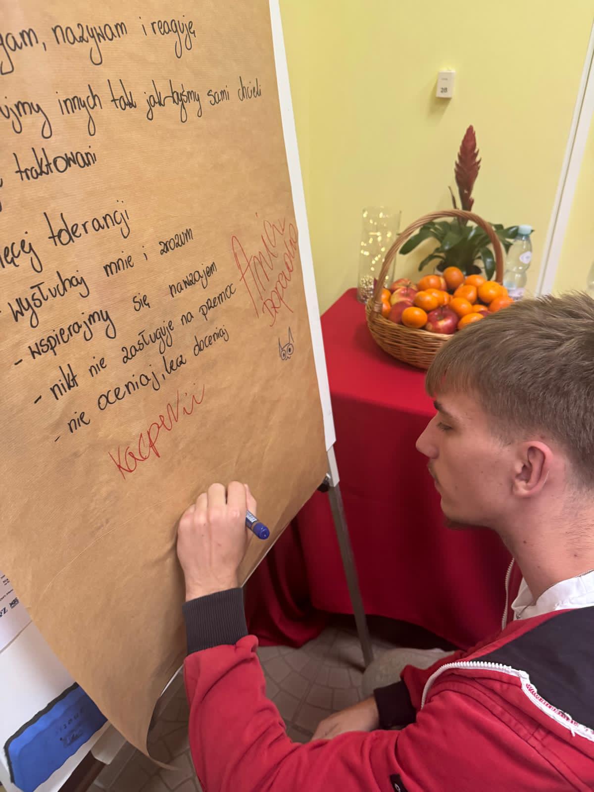 manifest przeciwko przemocy wobec dzieci
