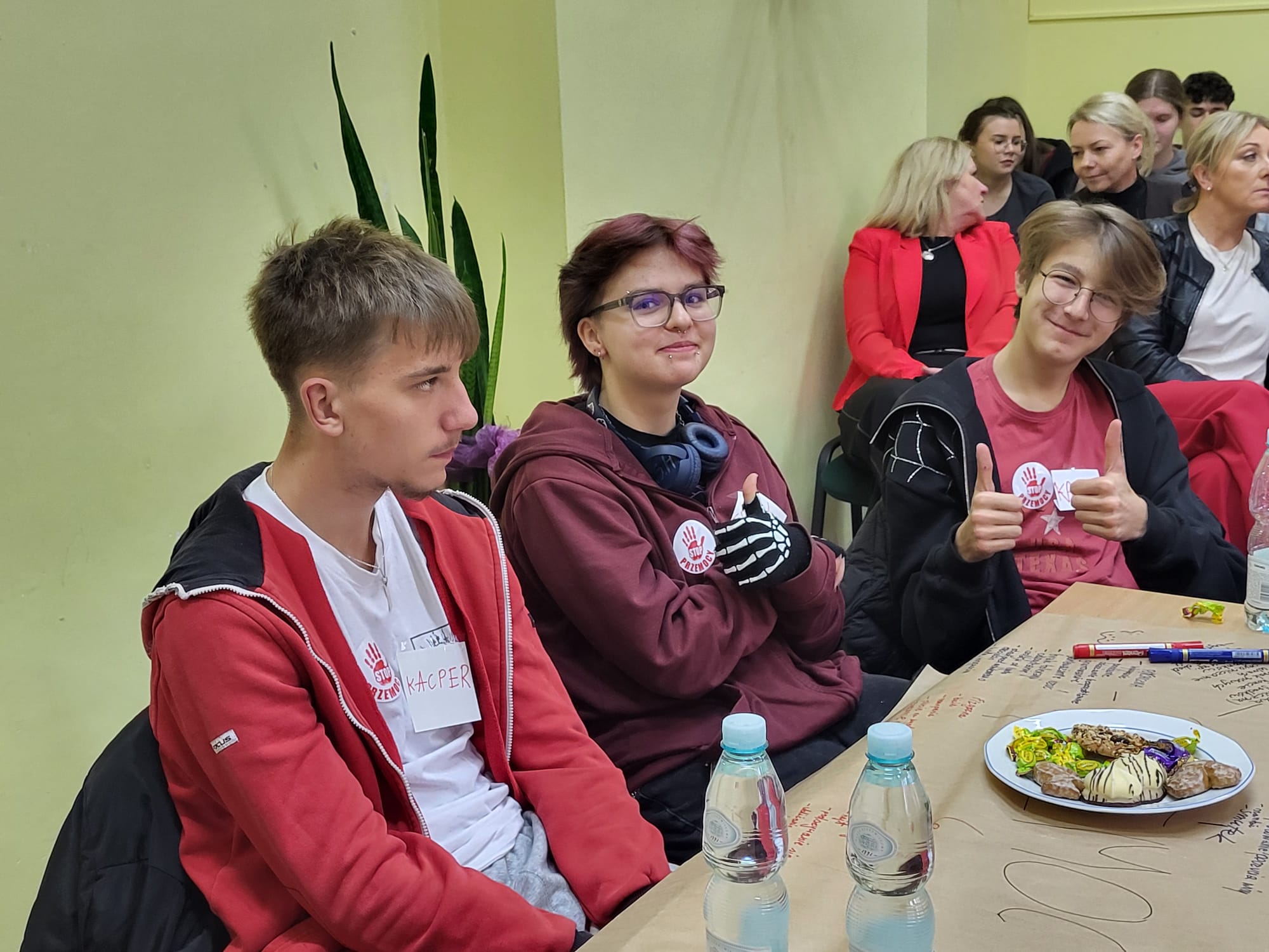 manifest przeciwko przemocy wobec dzieci