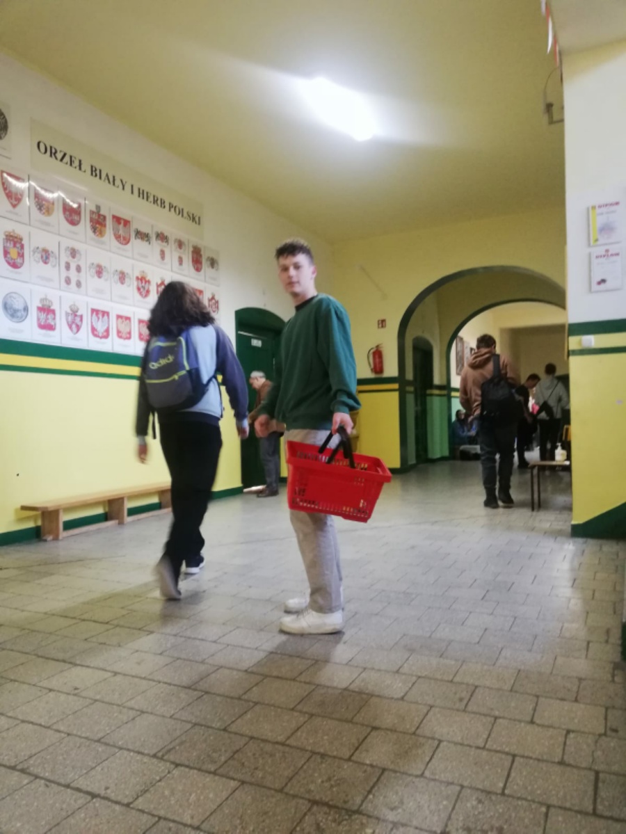 dzień bez plecaka 