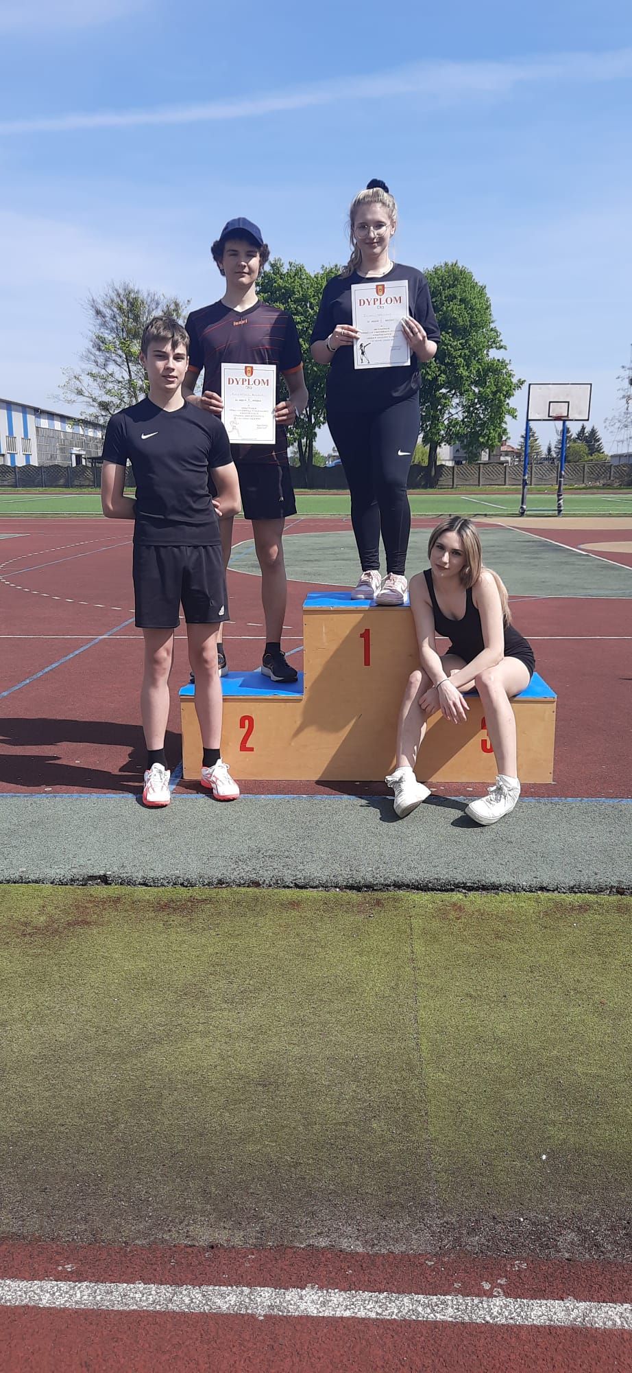 zawody lekkoatletyczne 