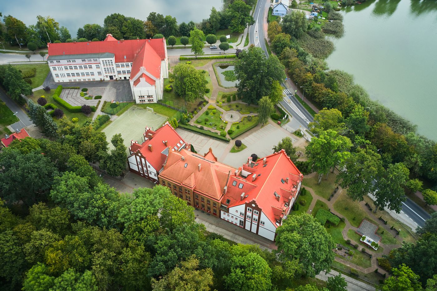 2023 budynek szkoły