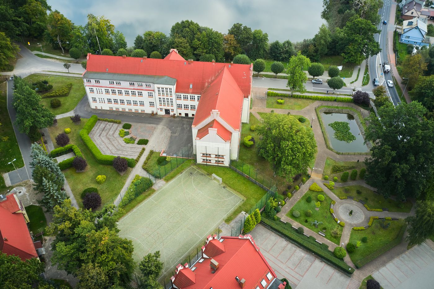 2023 budynek szkoły
